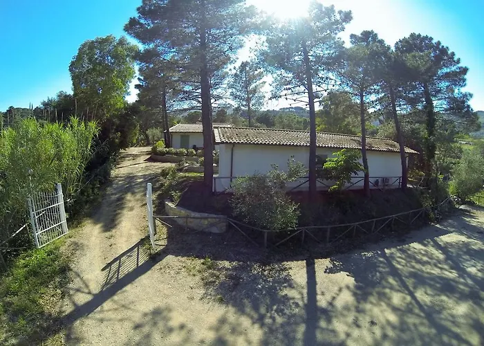 Villaggio Le Venelle 里约滨海